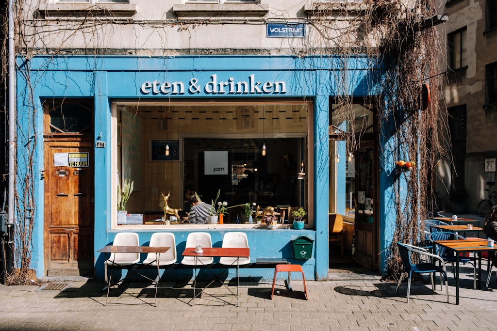 restaurant entrance with outdoor seating